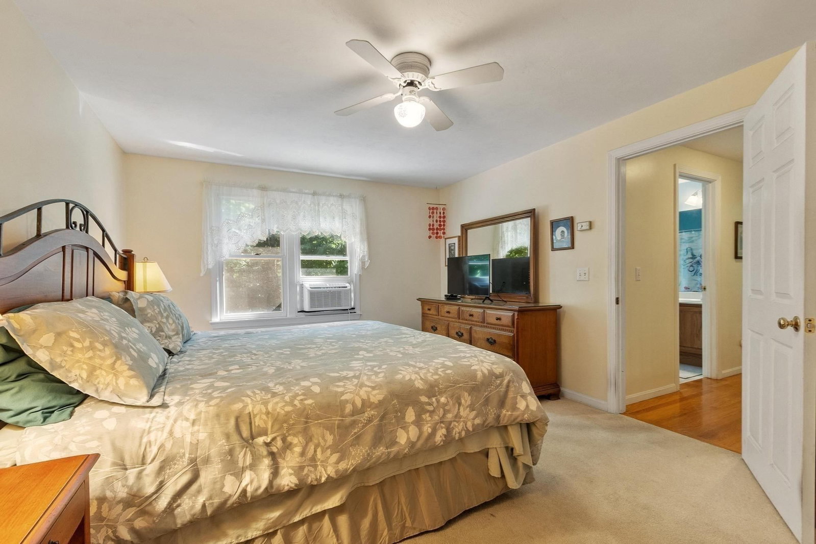 144 N Row Rd Sterling — Photo 16 of 28