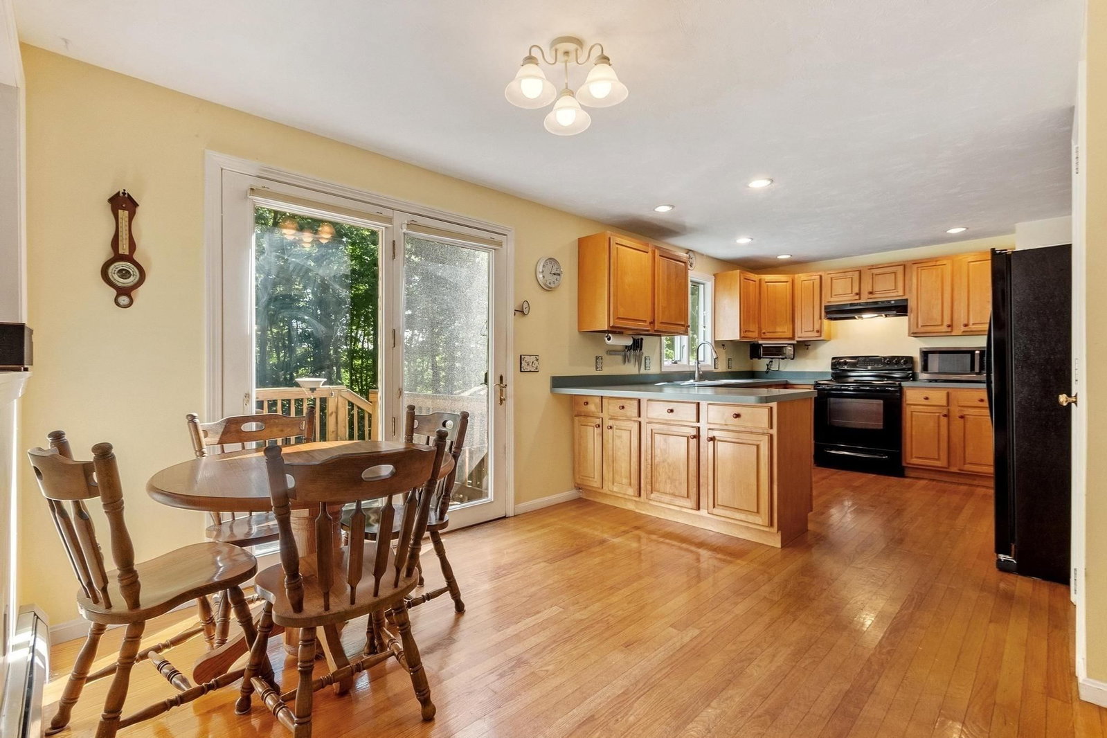 144 N Row Rd Sterling — Photo 6 of 28