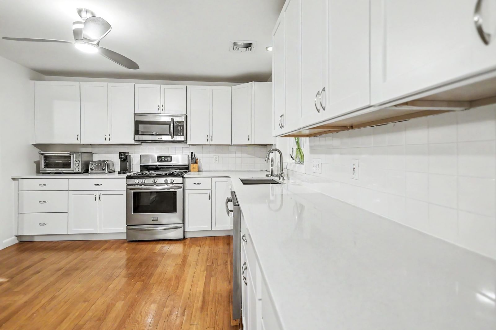49 Meadowview Rd North Andover — Photo 14 of 37