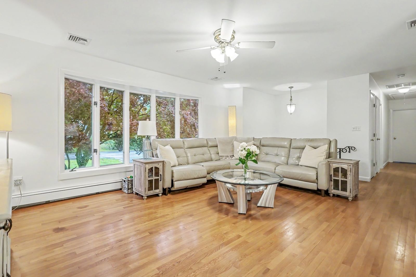 49 Meadowview Rd North Andover — Photo 5 of 37