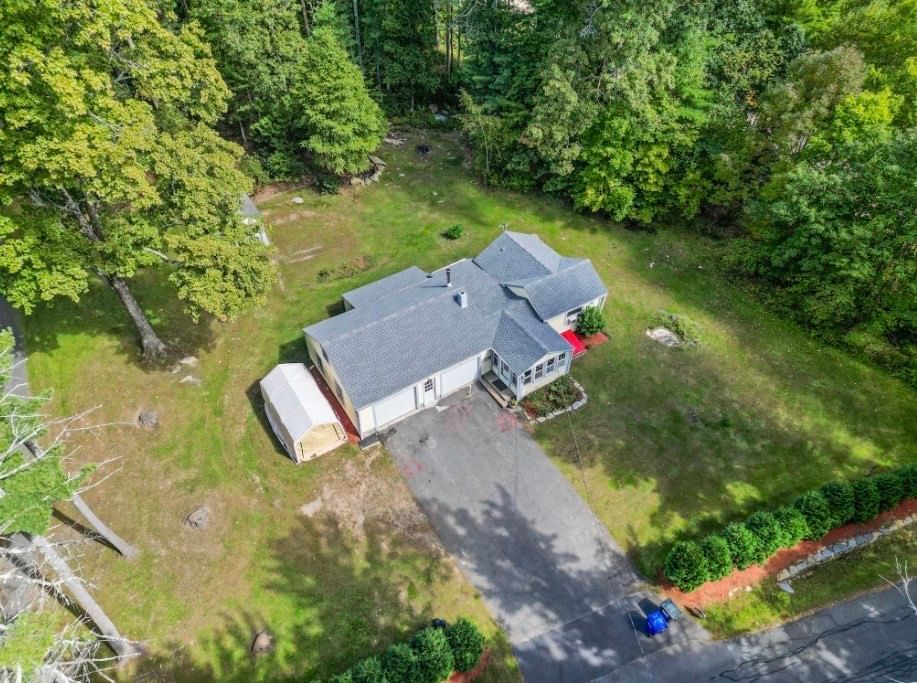 64 Munsell St Belchertown — Photo 3 of 25