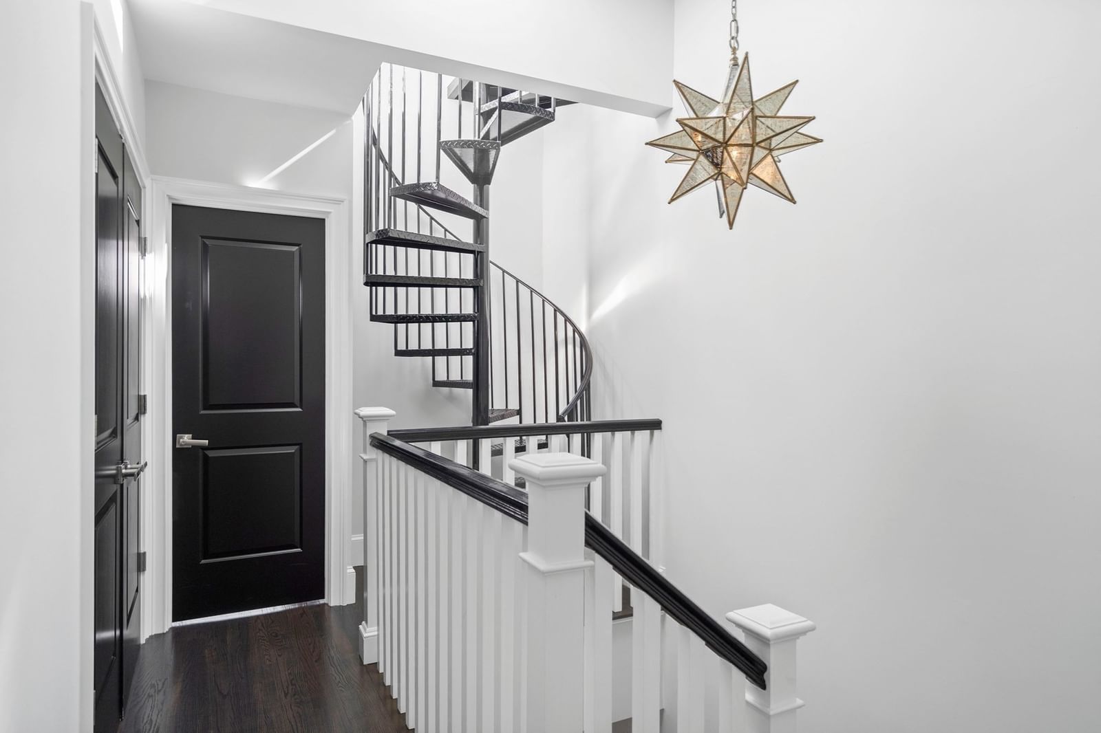 795 East 4th St Boston — Photo 24 of 41