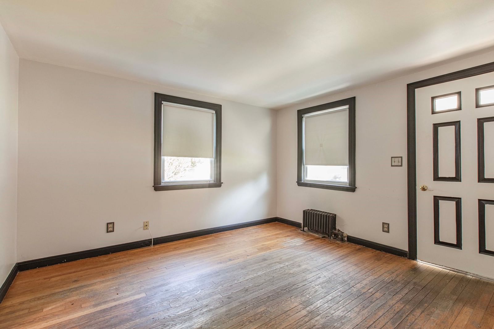 122 Algonquin St Brockton — Photo 6 of 29