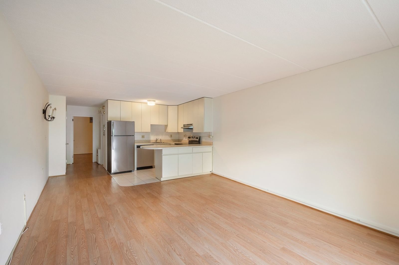 200 Swanton St #T14 Winchester — Photo 3 of 29