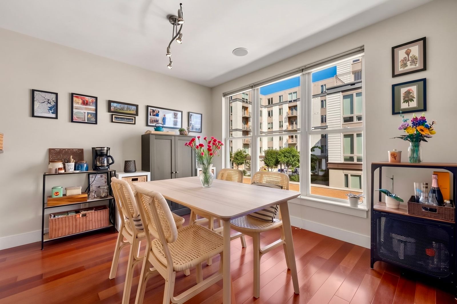 29 Wheeler St #310 Cambridge — Photo 4 of 21