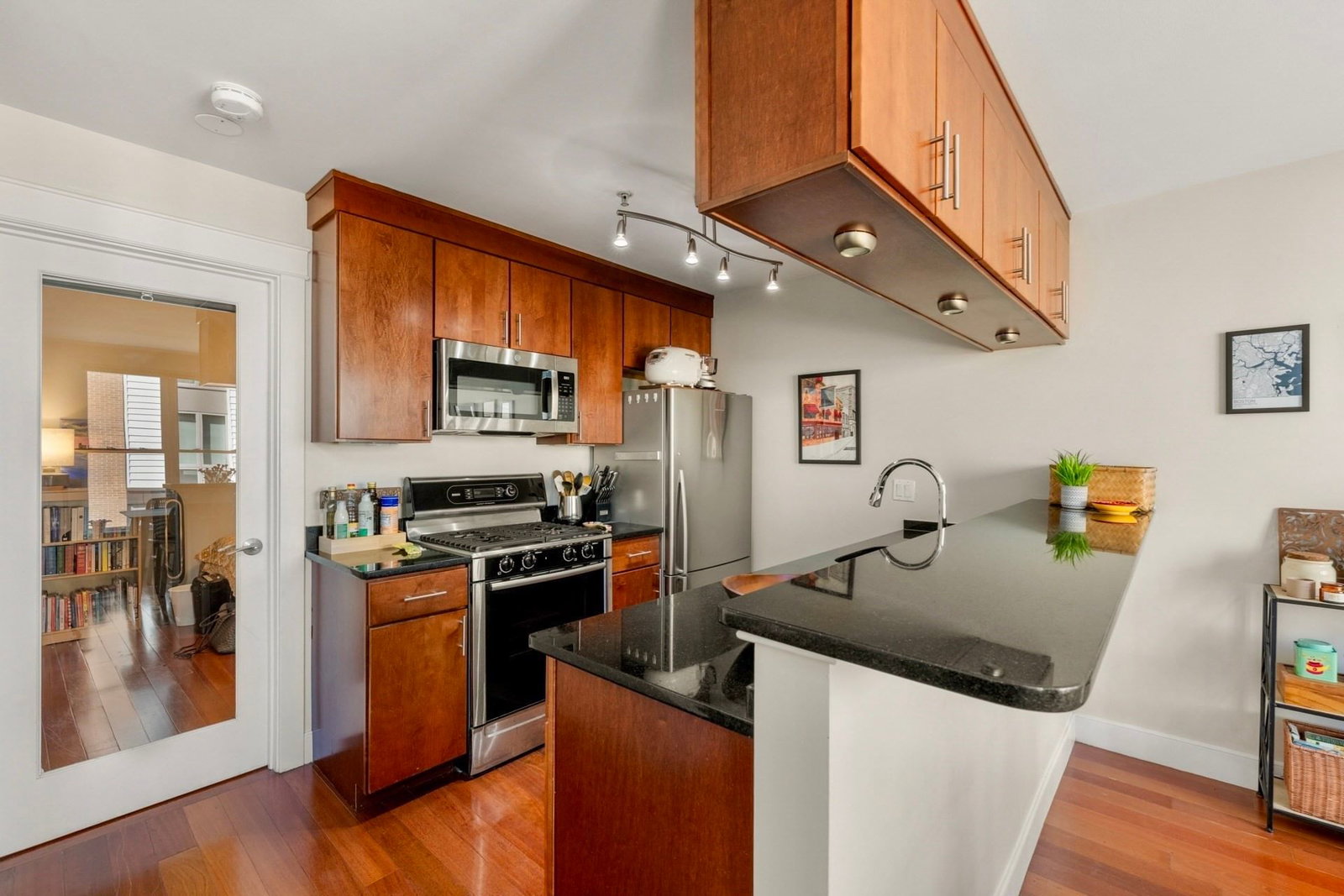29 Wheeler St #310 Cambridge — Photo 6 of 21