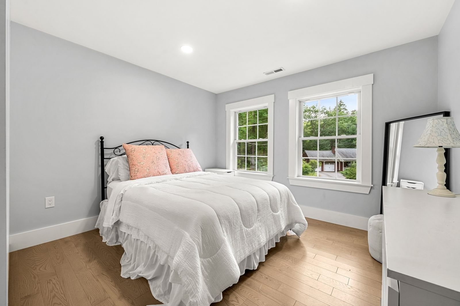 6 Craig Cir Westford — Photo 13 of 29