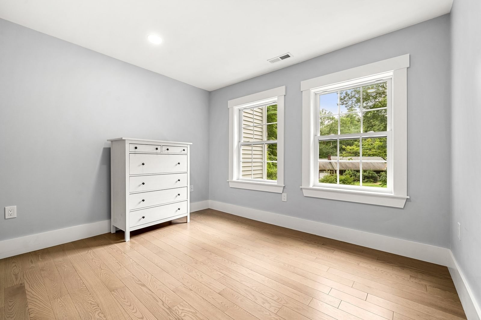 6 Craig Cir Westford — Photo 16 of 29