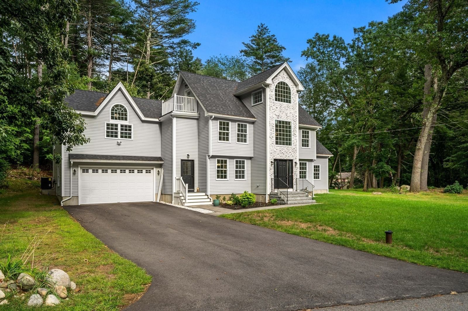 6 Craig Cir Westford — Photo 2 of 29