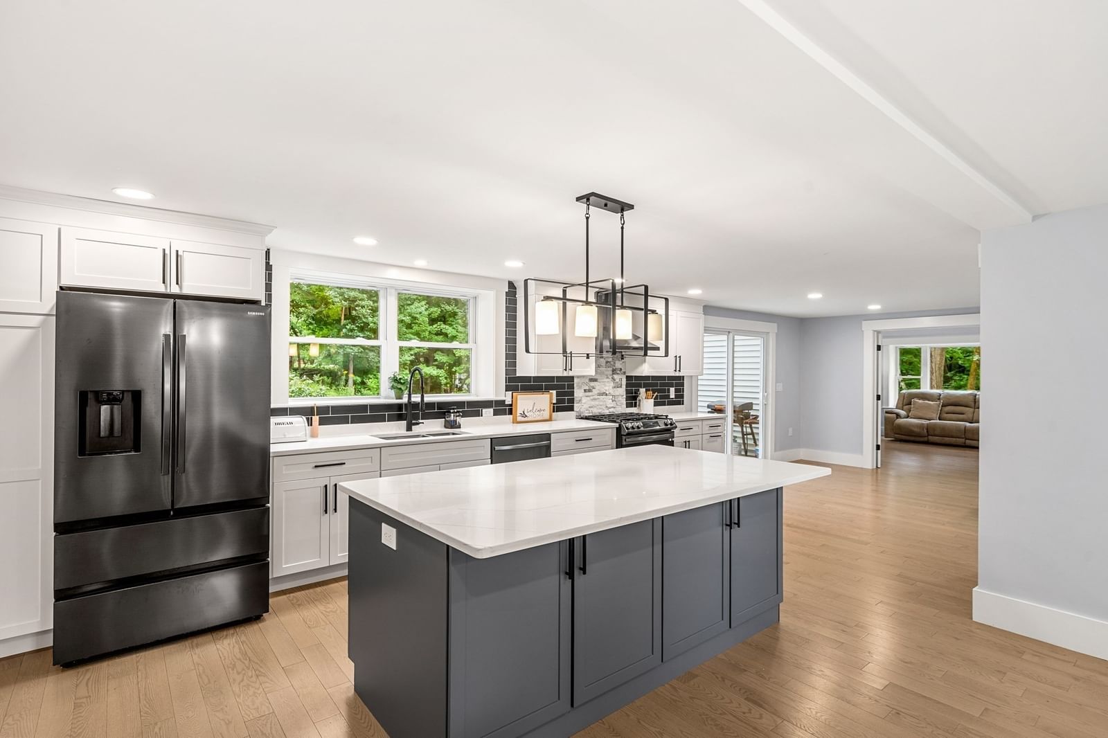 6 Craig Cir Westford — Photo 6 of 29