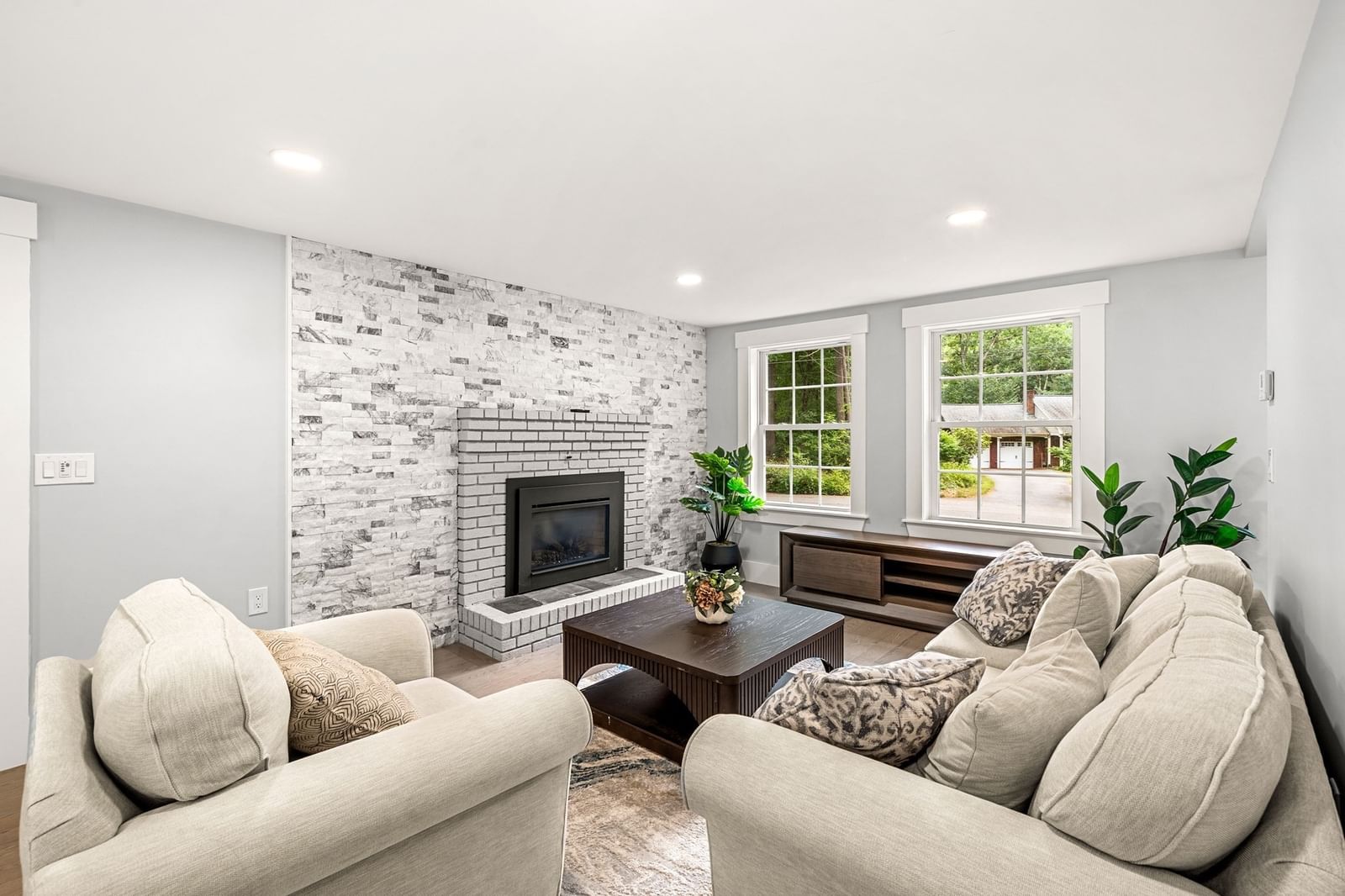 6 Craig Cir Westford — Photo 9 of 29