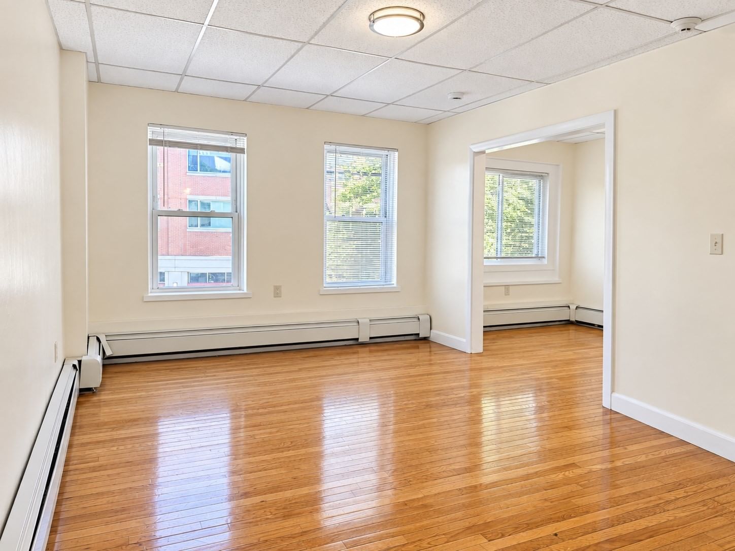 9 Bowdoin #1 Boston — Photo 6 of 8