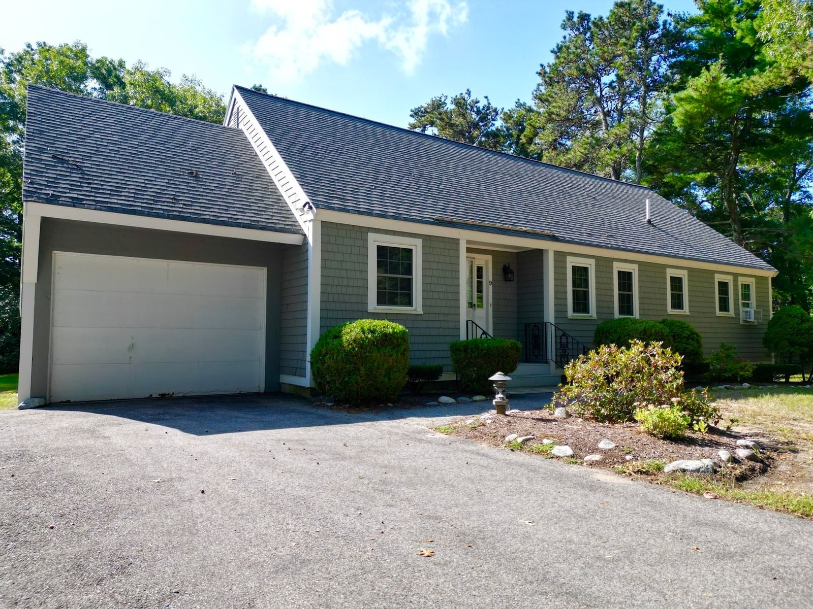 9 Megansett Dr #9 Plymouth — Photo 2 of 37