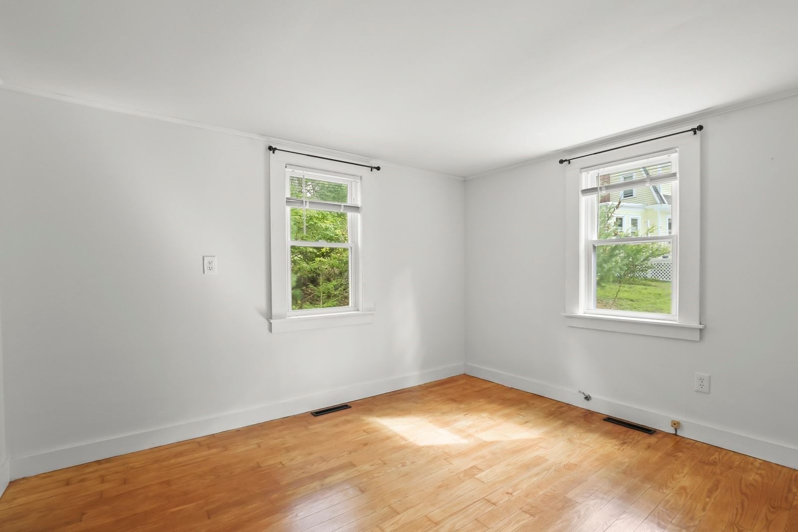 200 Great Neck Rd Wareham — Photo 19 of 42