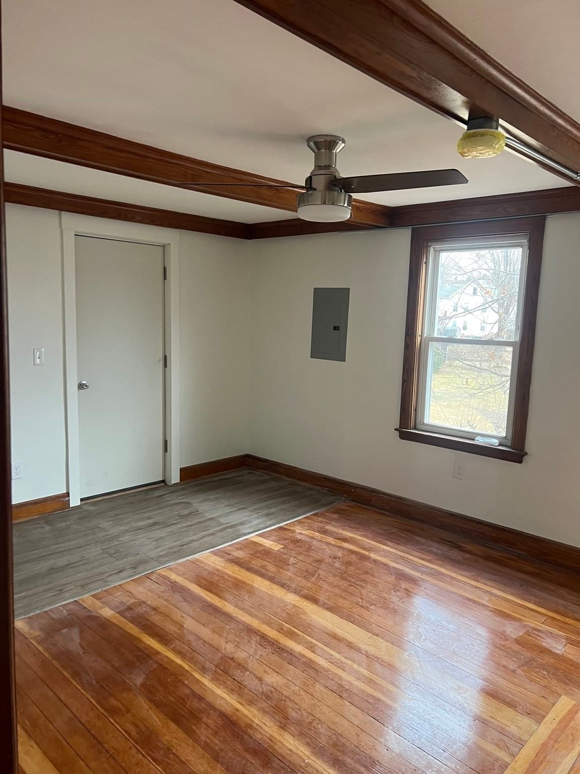 51 Dean St Warren — Photo 13 of 21