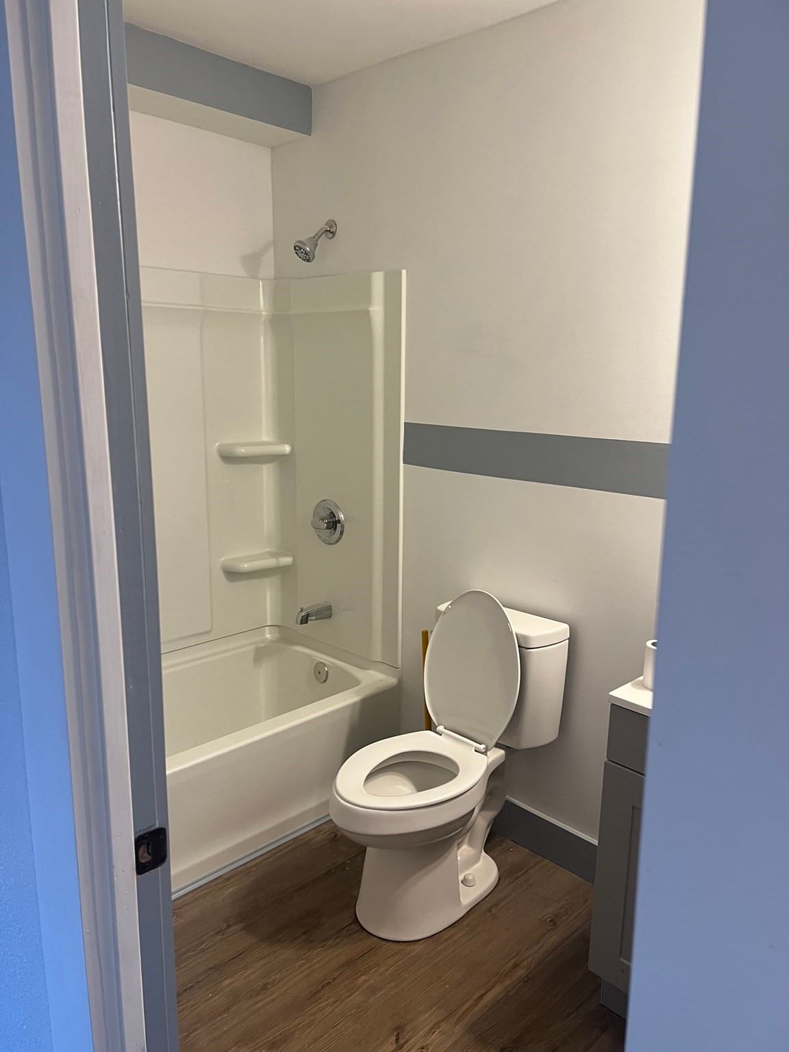 51 Dean St Warren — Photo 4 of 21