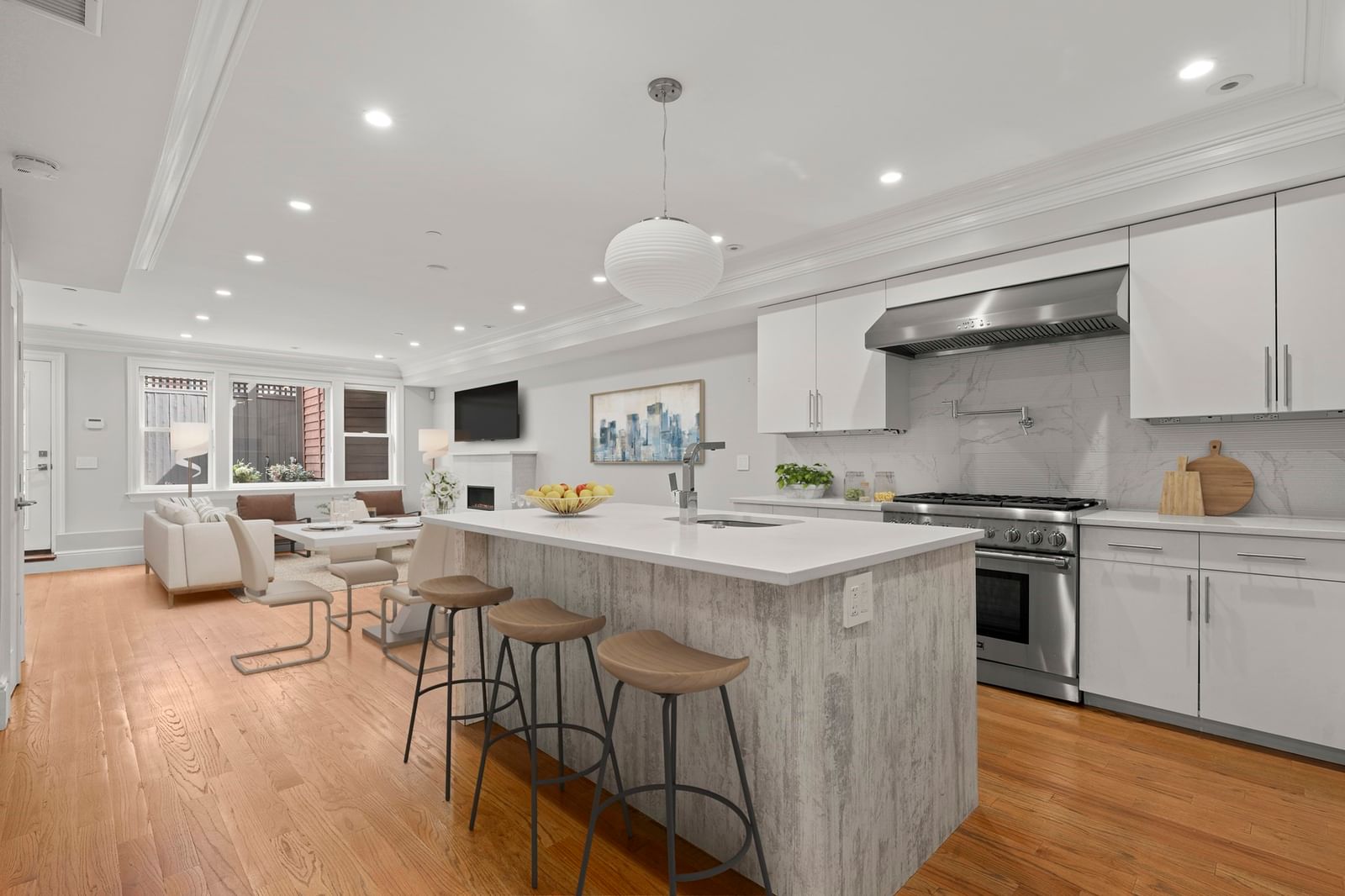 18 Follen Street Boston — Photo 4 of 30
