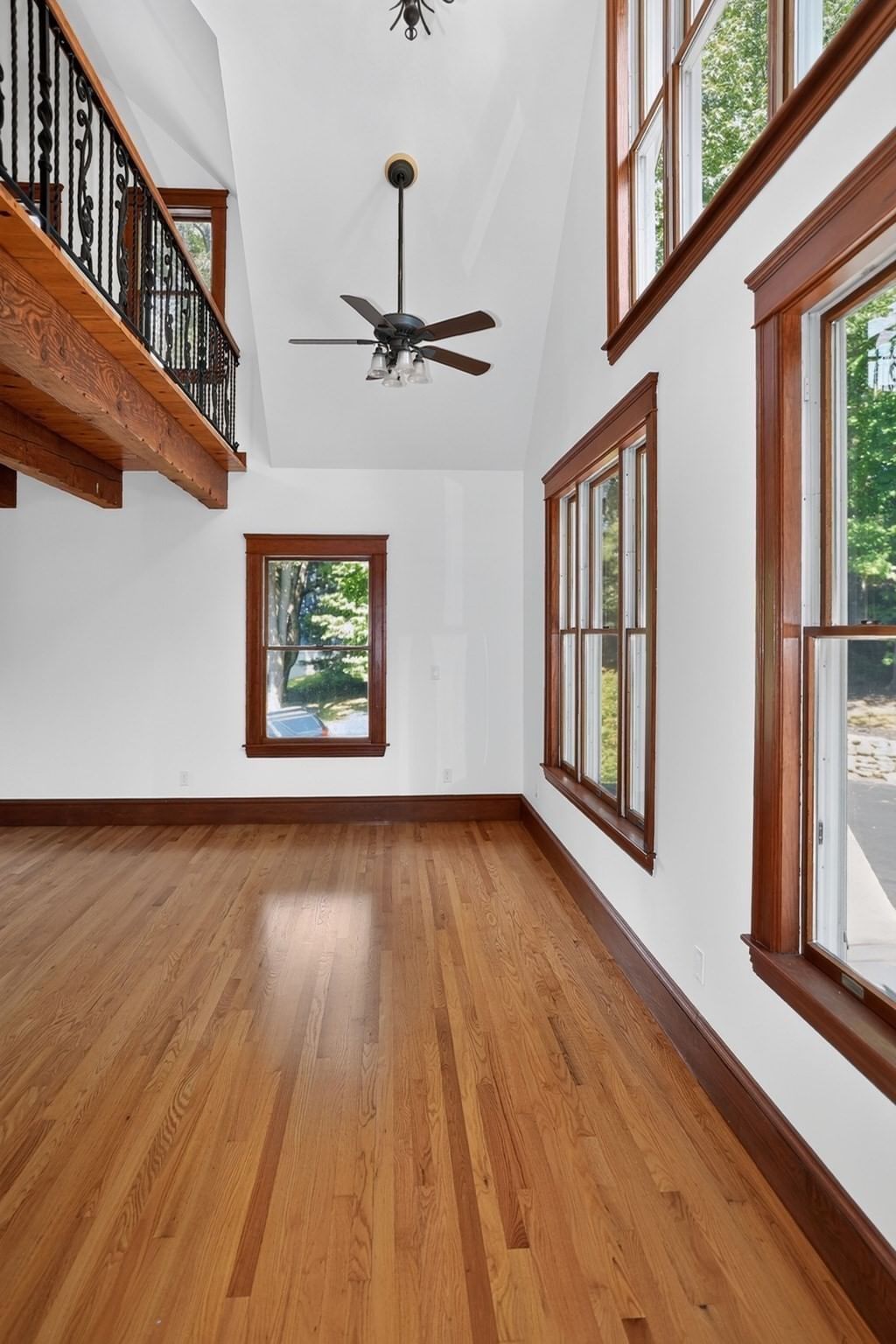 82 N Quinsigamond Ave Shrewsbury — Photo 16 of 41