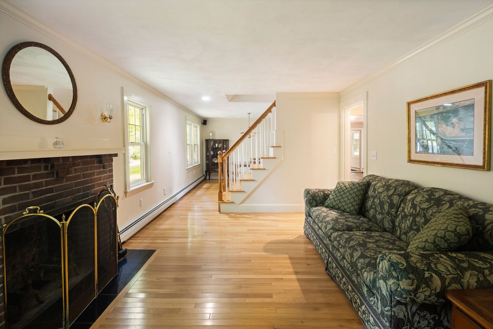 39 Montrose Ave Wakefield — Photo 15 of 38