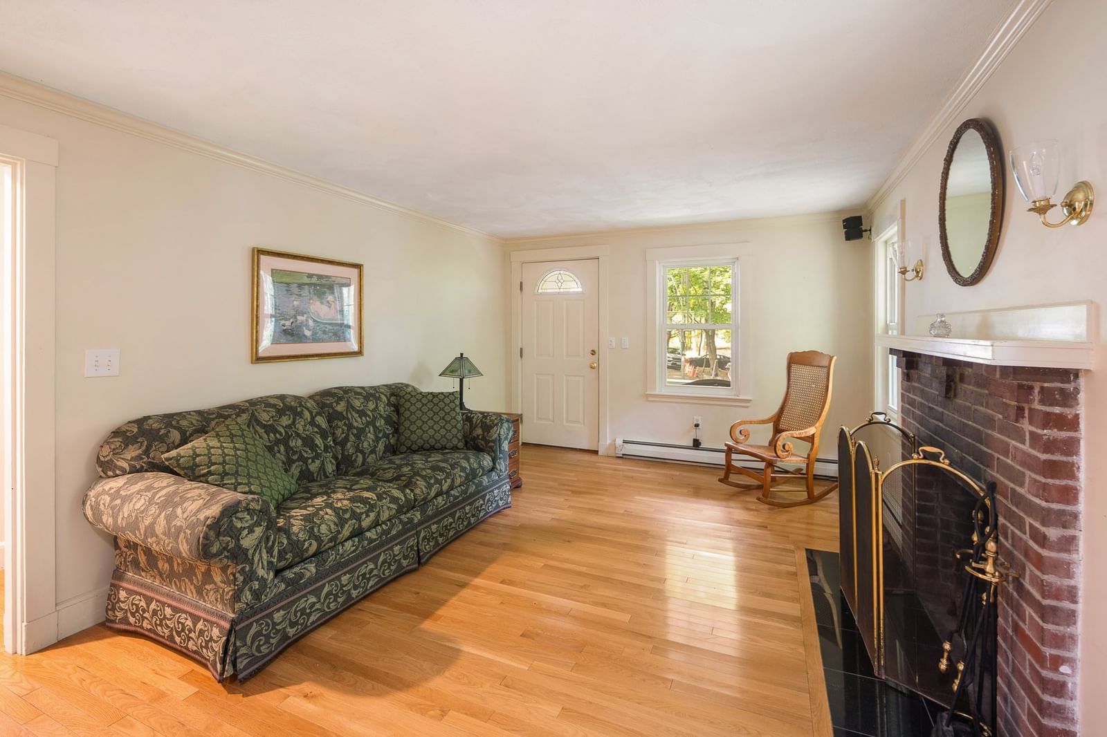 39 Montrose Ave Wakefield — Photo 17 of 38