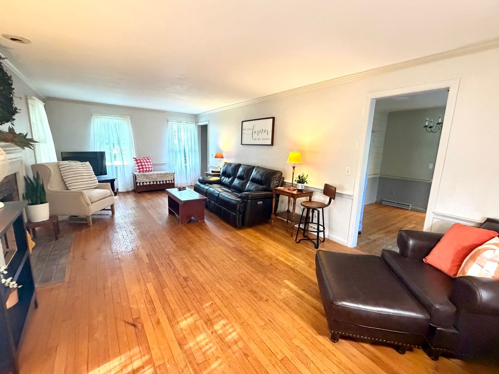 81 Coventry Ln Longmeadow — Photo 14 of 42