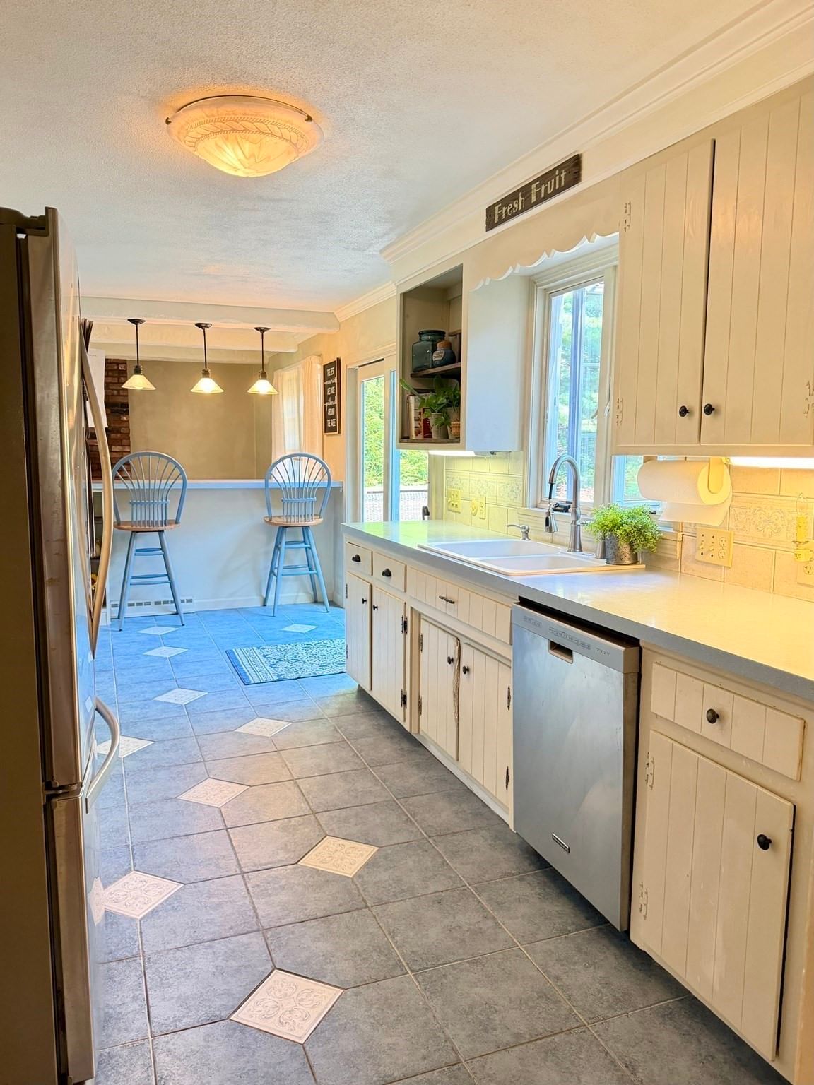 81 Coventry Ln Longmeadow — Photo 36 of 42
