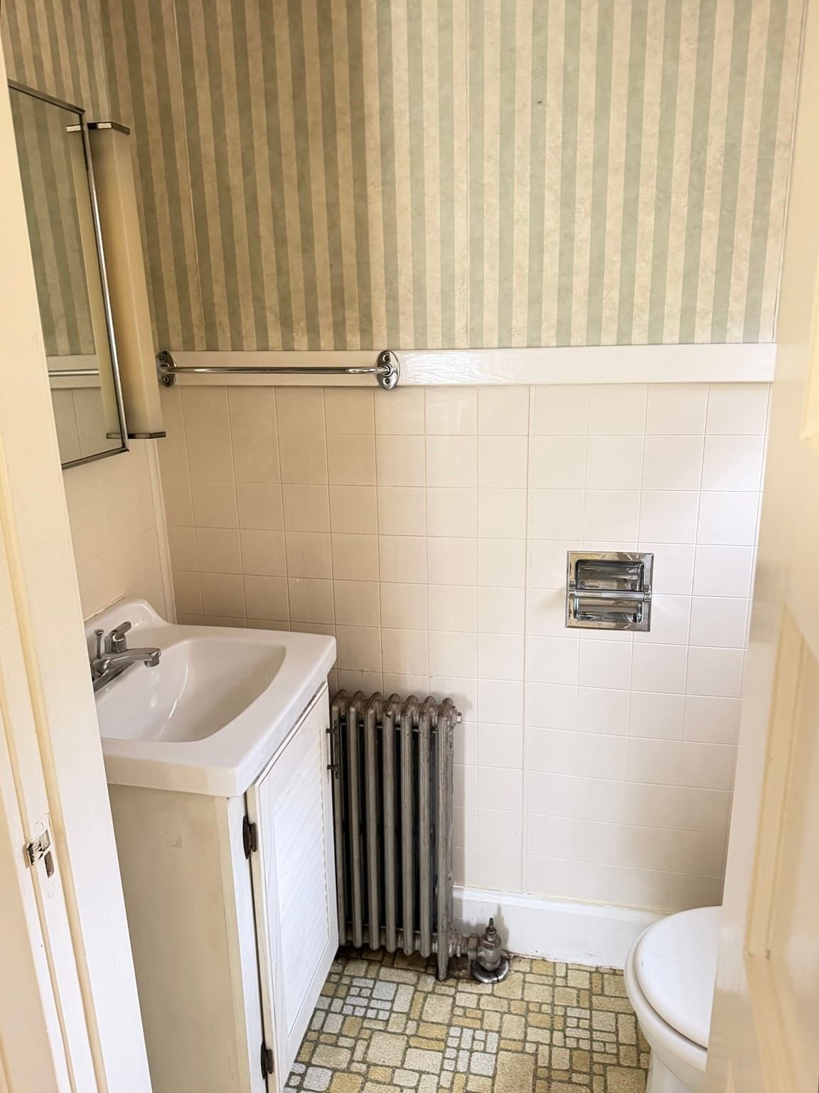 126 Main St South Hadley — Photo 15 of 35