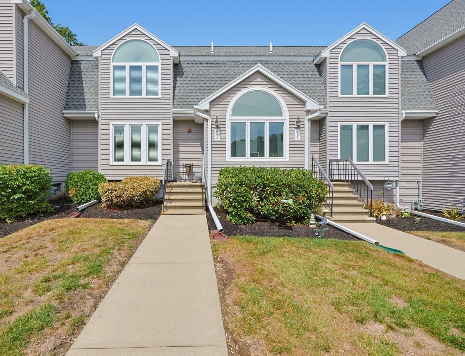 35 Pilgrim Village Rd #602 Taunton — Photo 1 of 42
