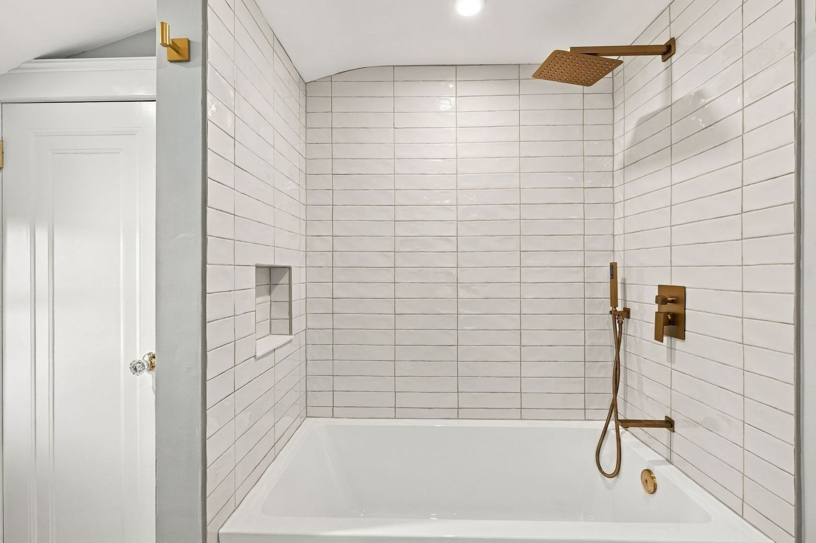 74 Tedesco St Marblehead — Photo 23 of 42