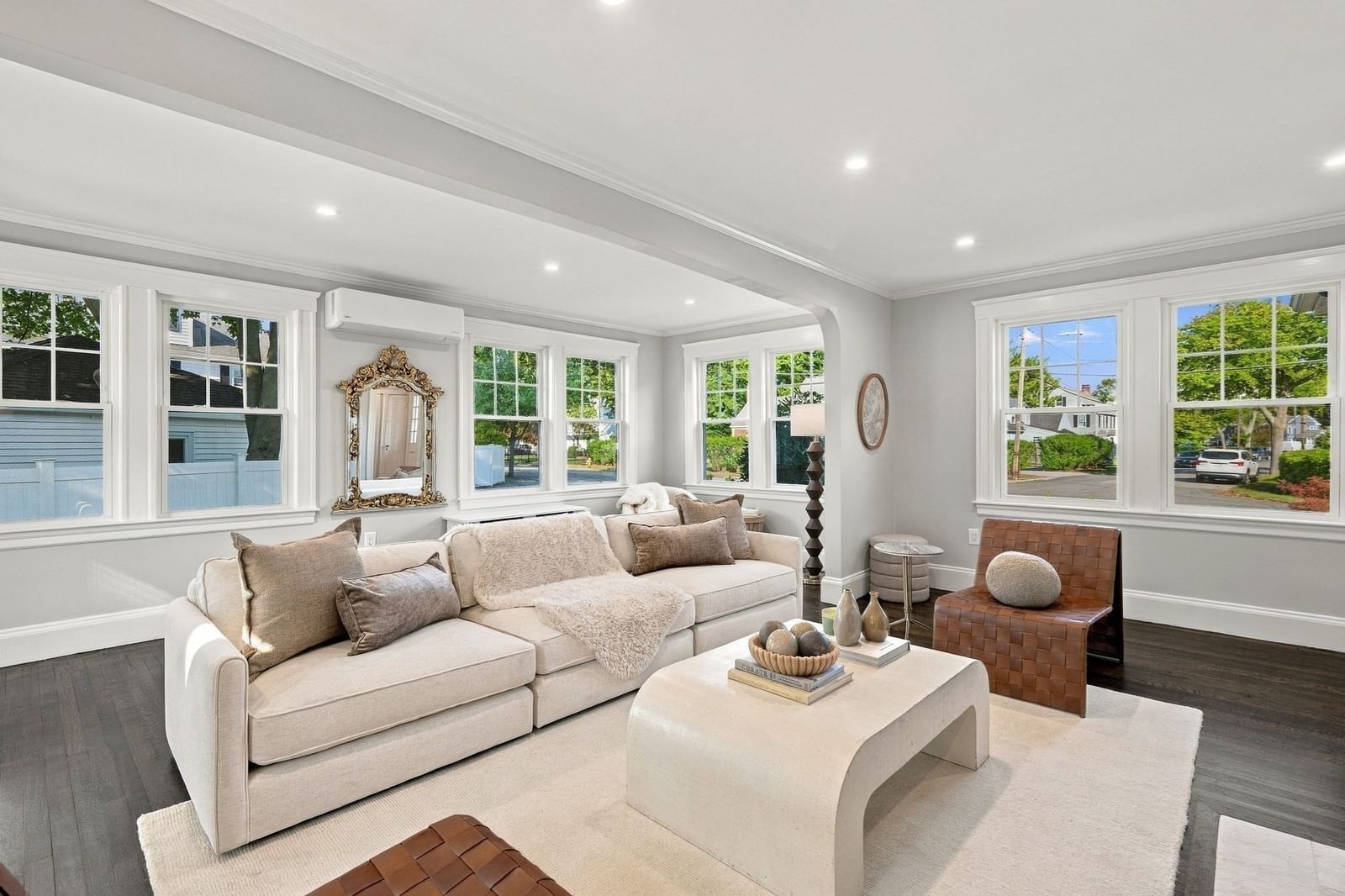74 Tedesco St Marblehead — Photo 4 of 42