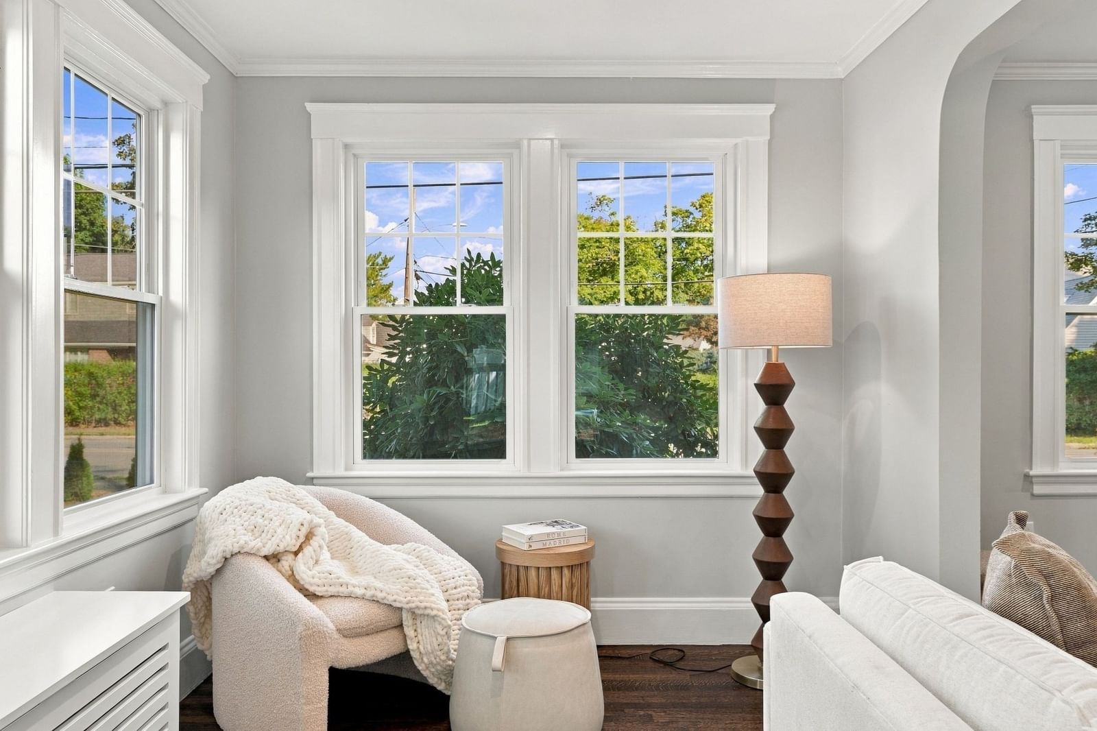74 Tedesco St Marblehead — Photo 5 of 42