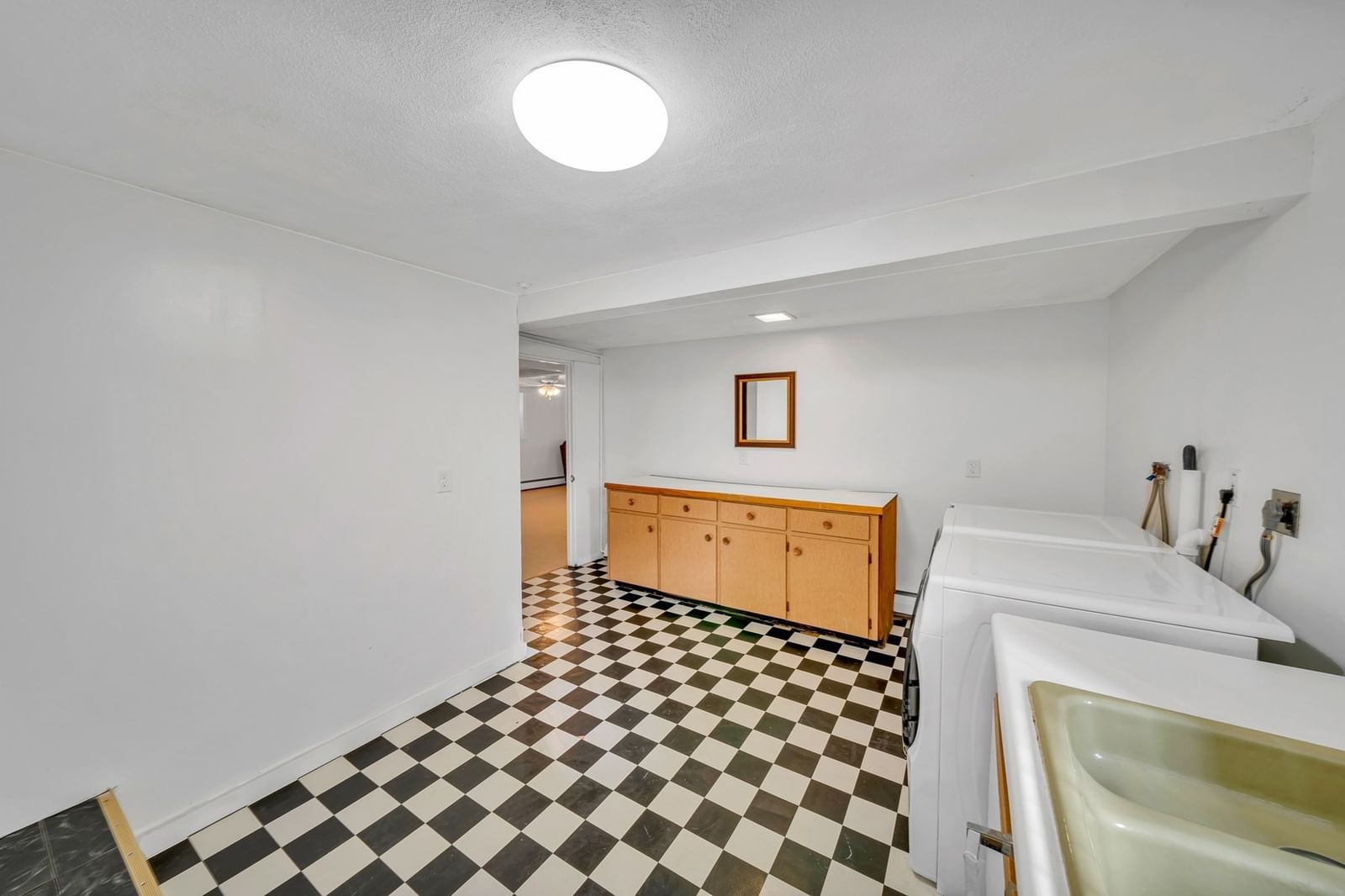 26 Beach St Malden — Photo 35 of 42