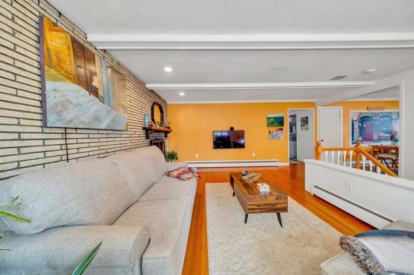 26 Beach St Malden — Photo 7 of 42