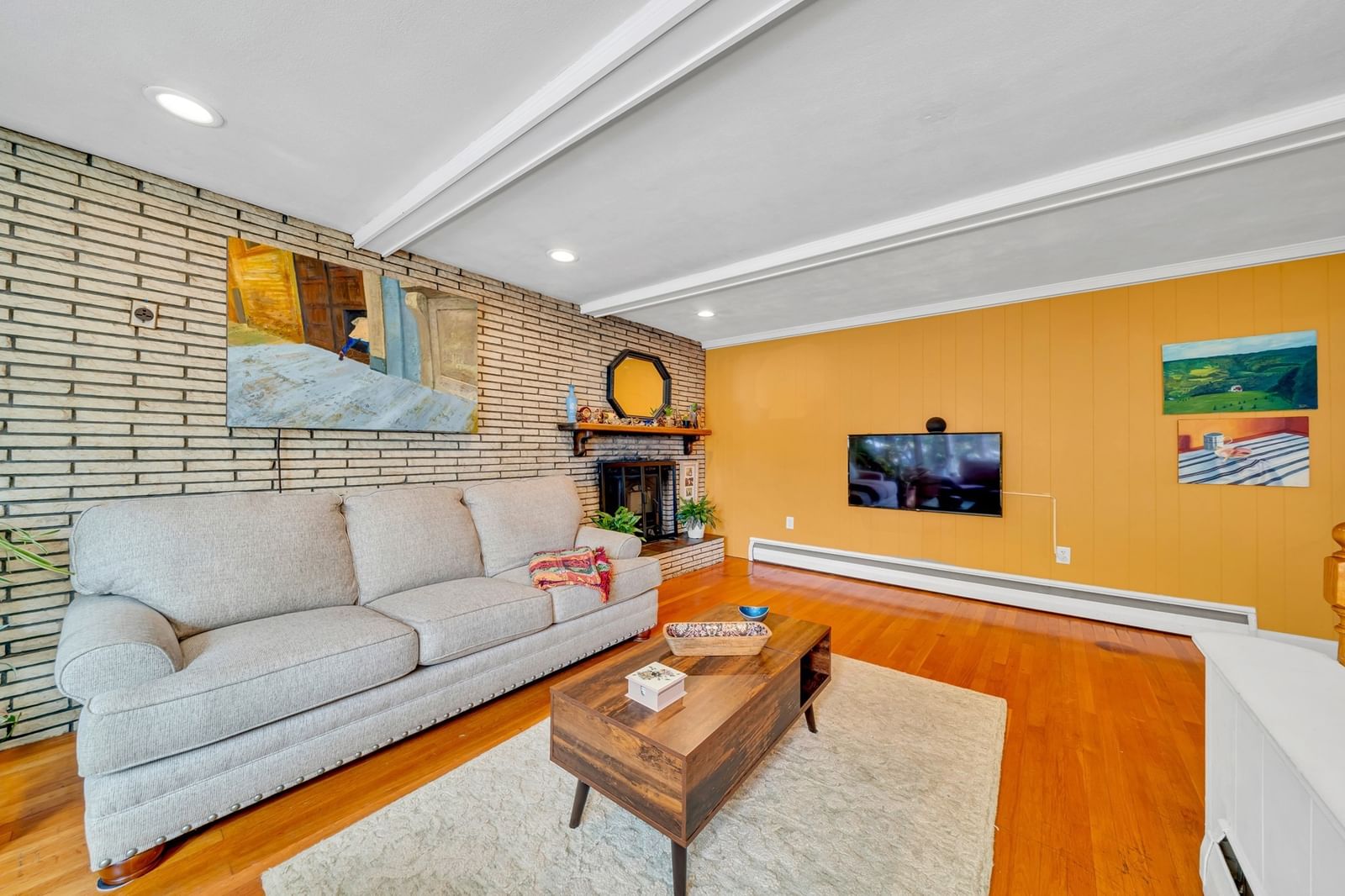 26 Beach St Malden — Photo 8 of 42