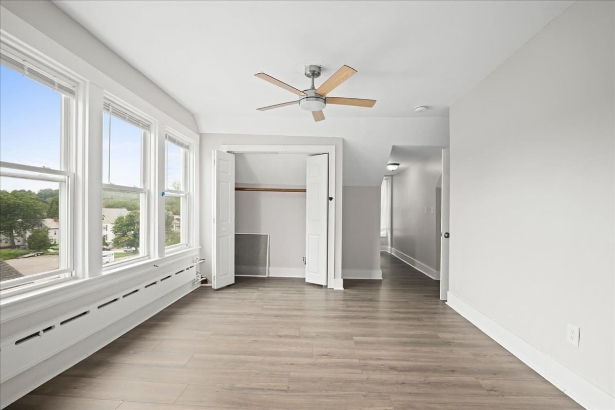 36 Cedar St Worcester — Photo 14 of 34