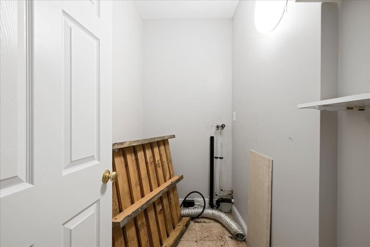 36 Cedar St Worcester — Photo 18 of 34