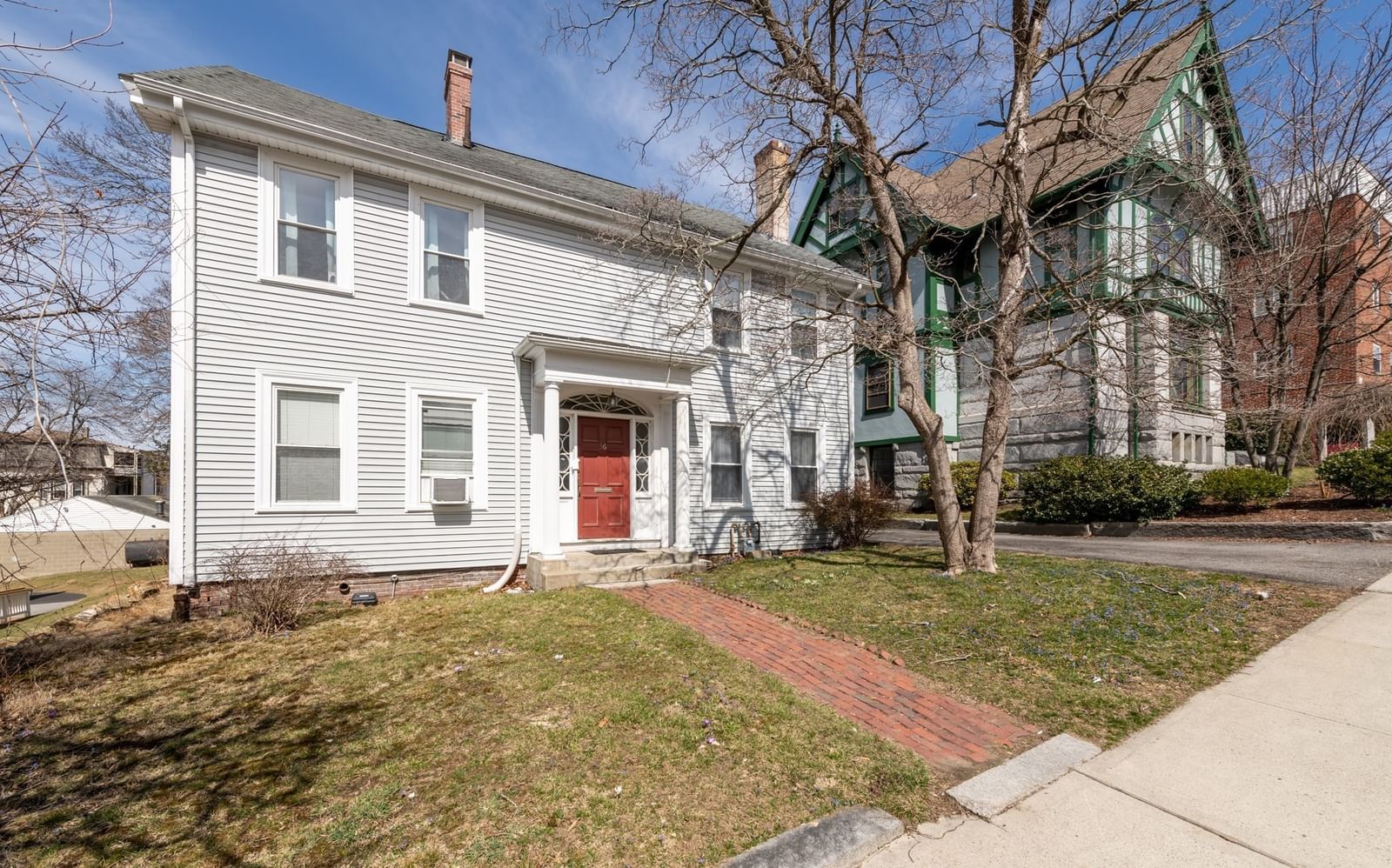 36 Cedar St Worcester — Photo 2 of 34