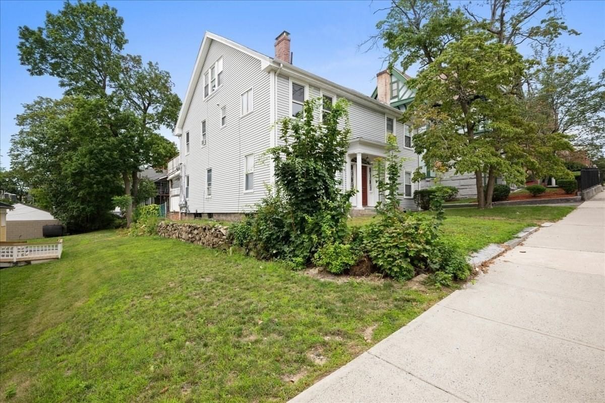36 Cedar St Worcester — Photo 20 of 34