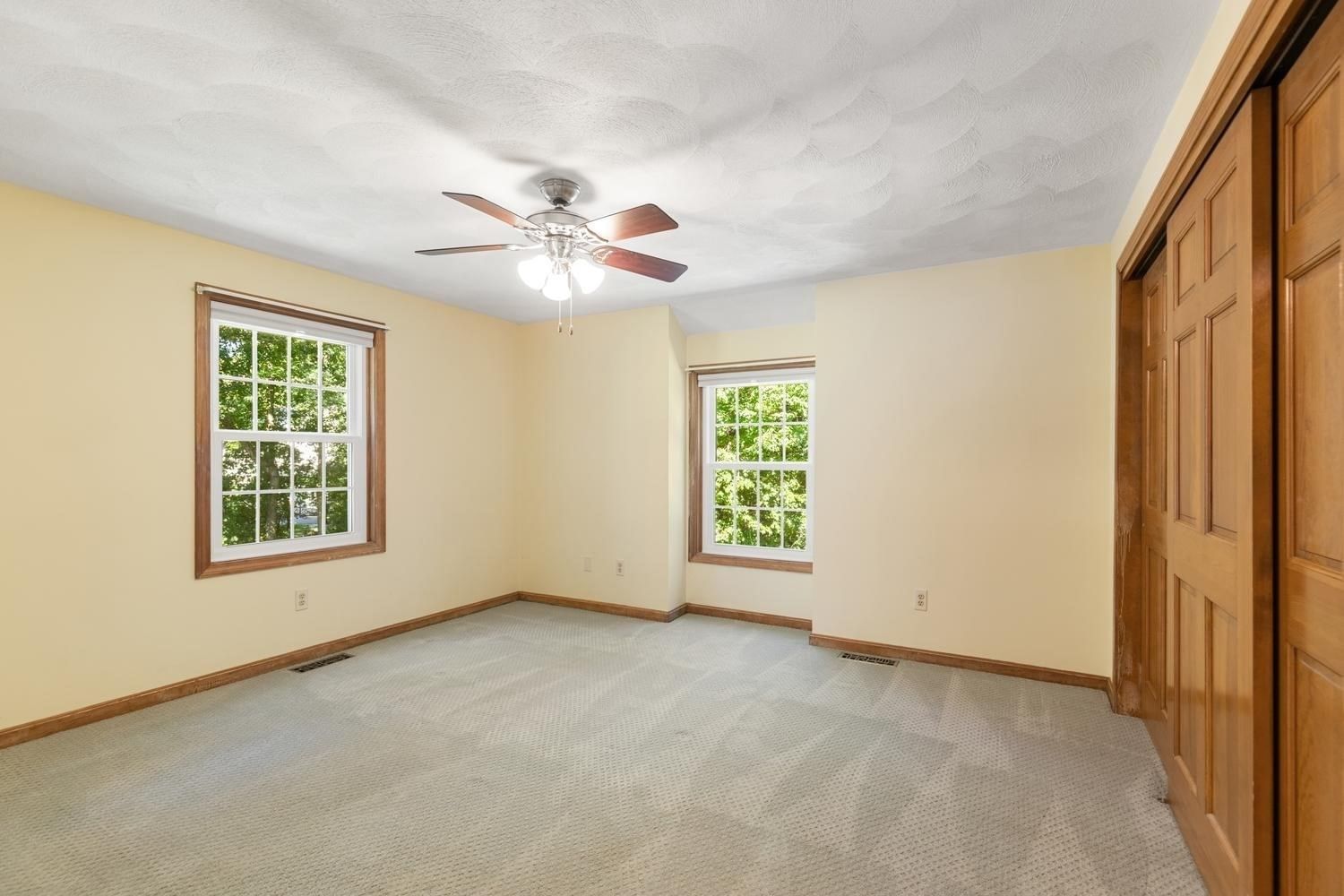 3 Karen Way Methuen — Photo 31 of 37