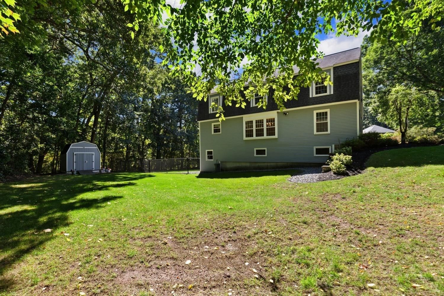 3 Karen Way Methuen — Photo 34 of 37