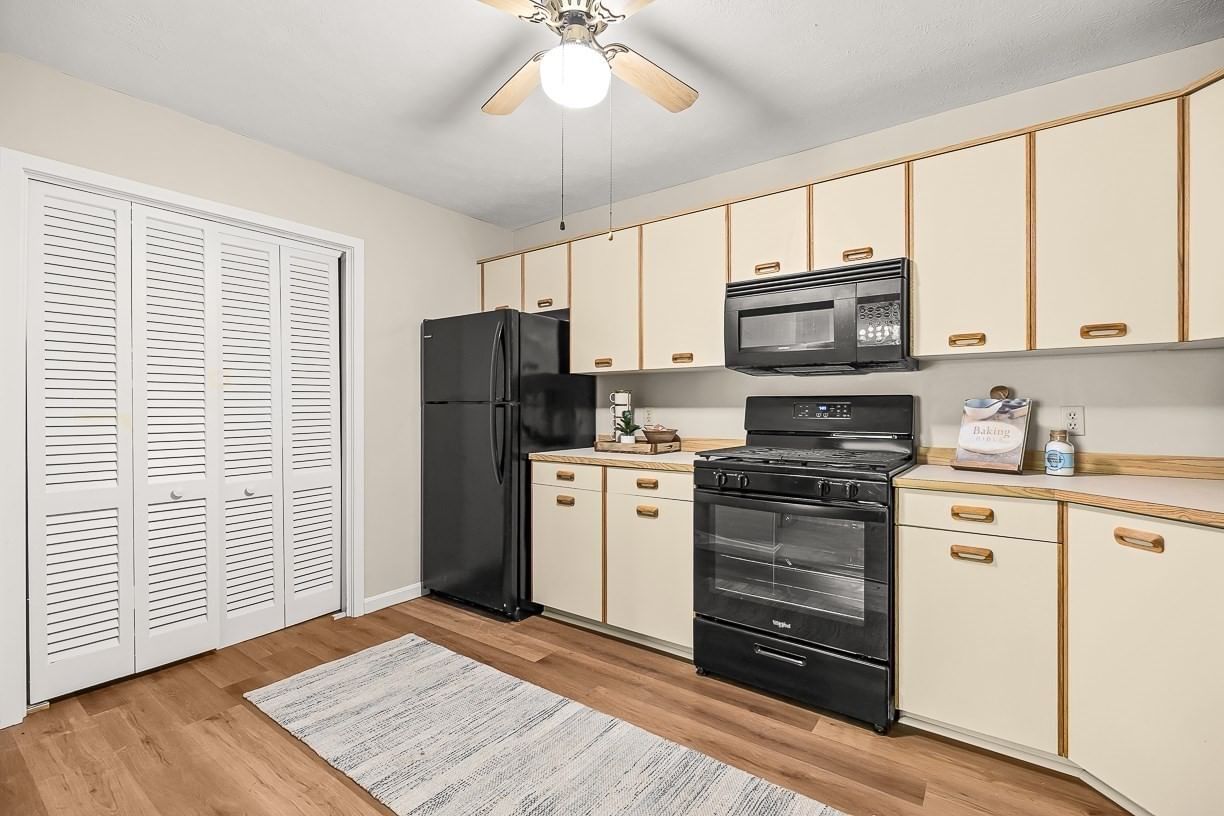 59 Mill St #302 Dracut — Photo 5 of 19