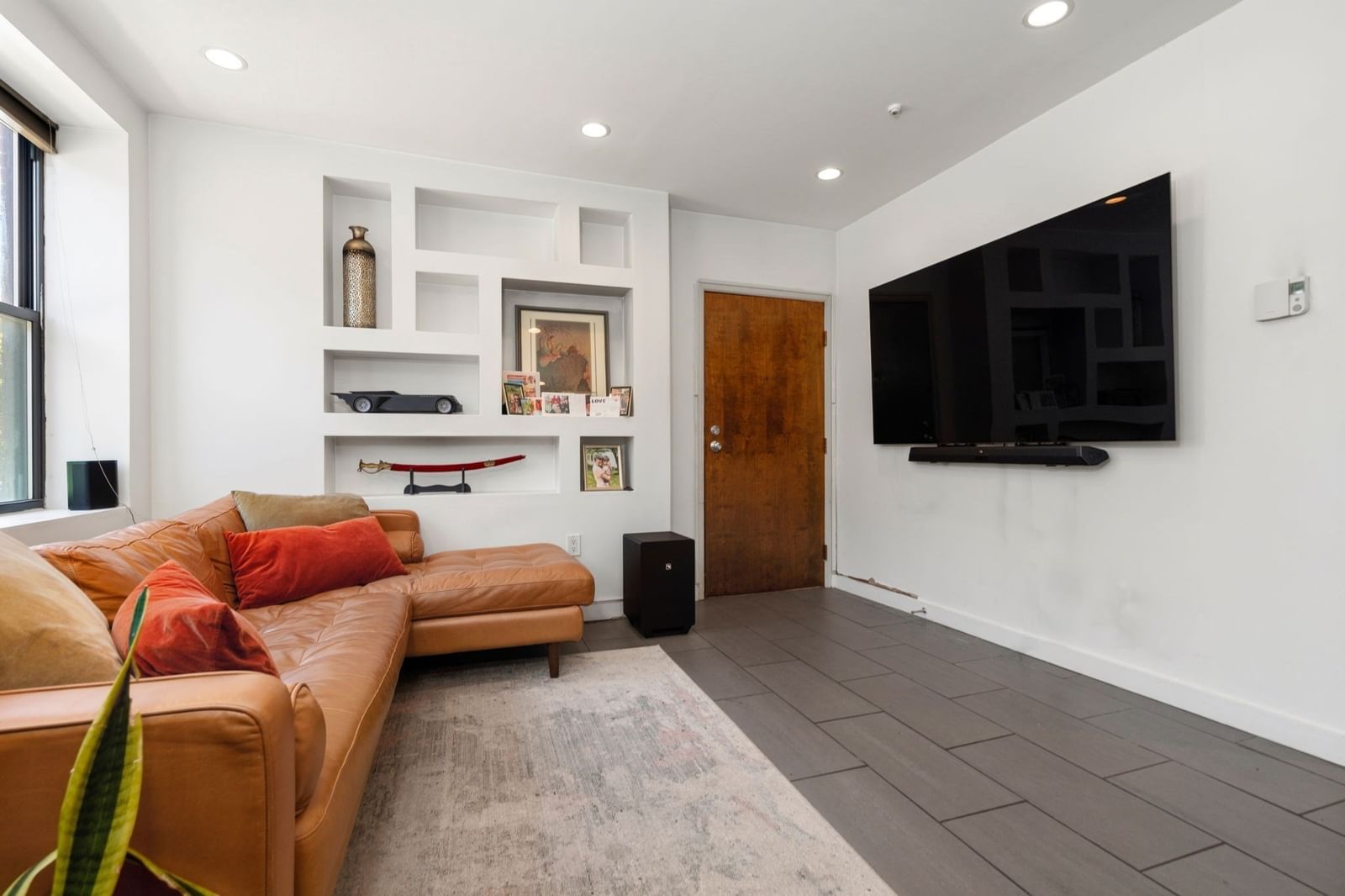7 Cypress Rd #702 Boston — Photo 3 of 21