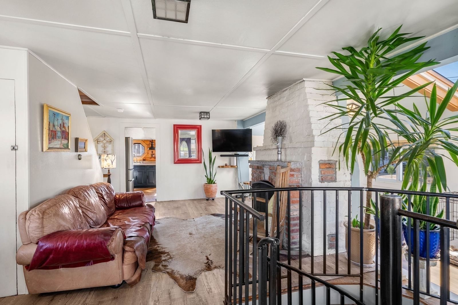 Listing Image 13
