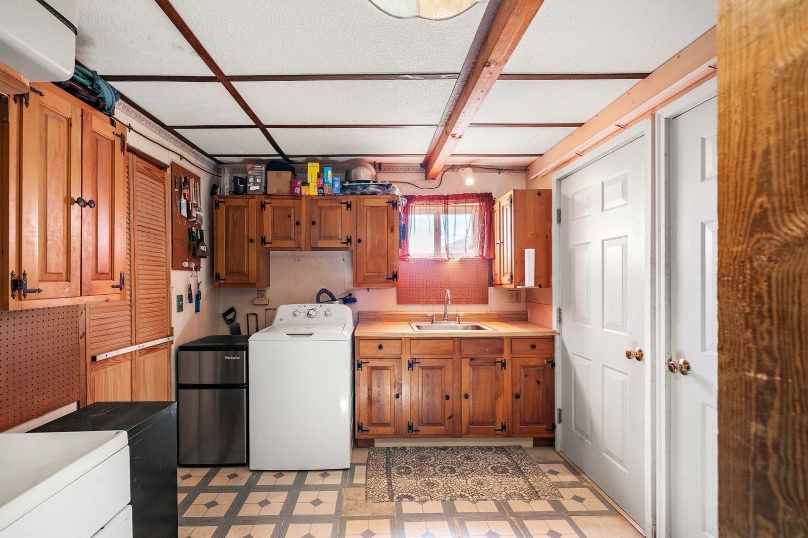 Listing Image 33