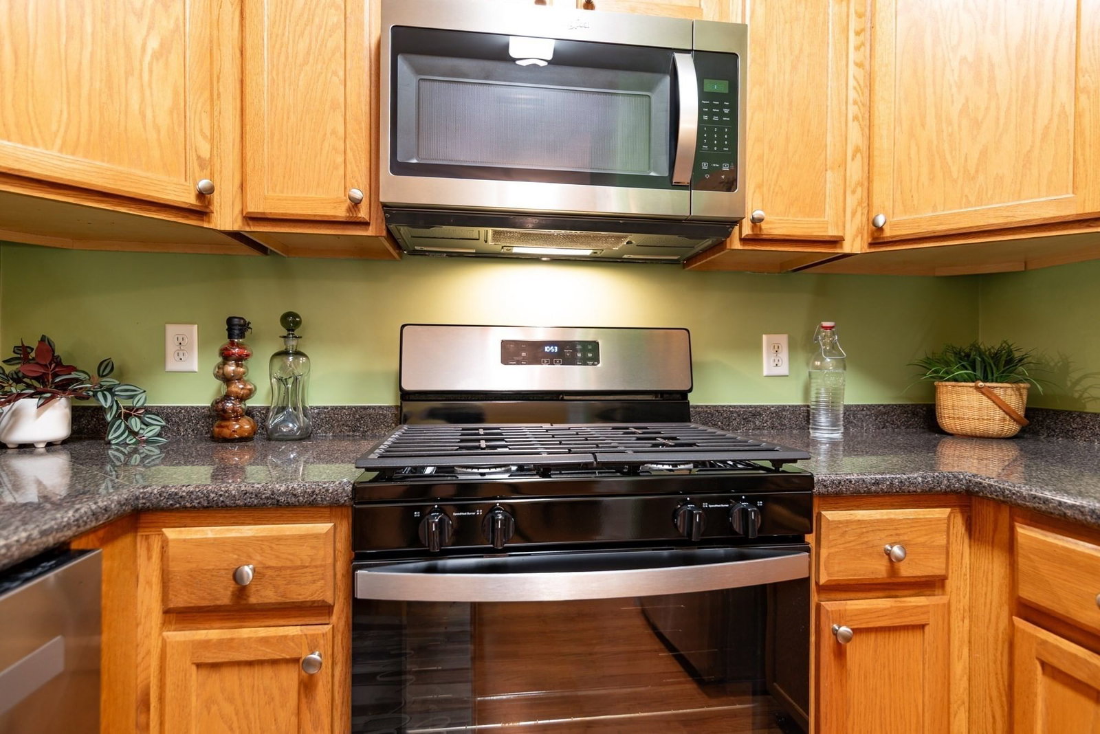 23 Hampshire Rd #113 Methuen — Photo 9 of 32