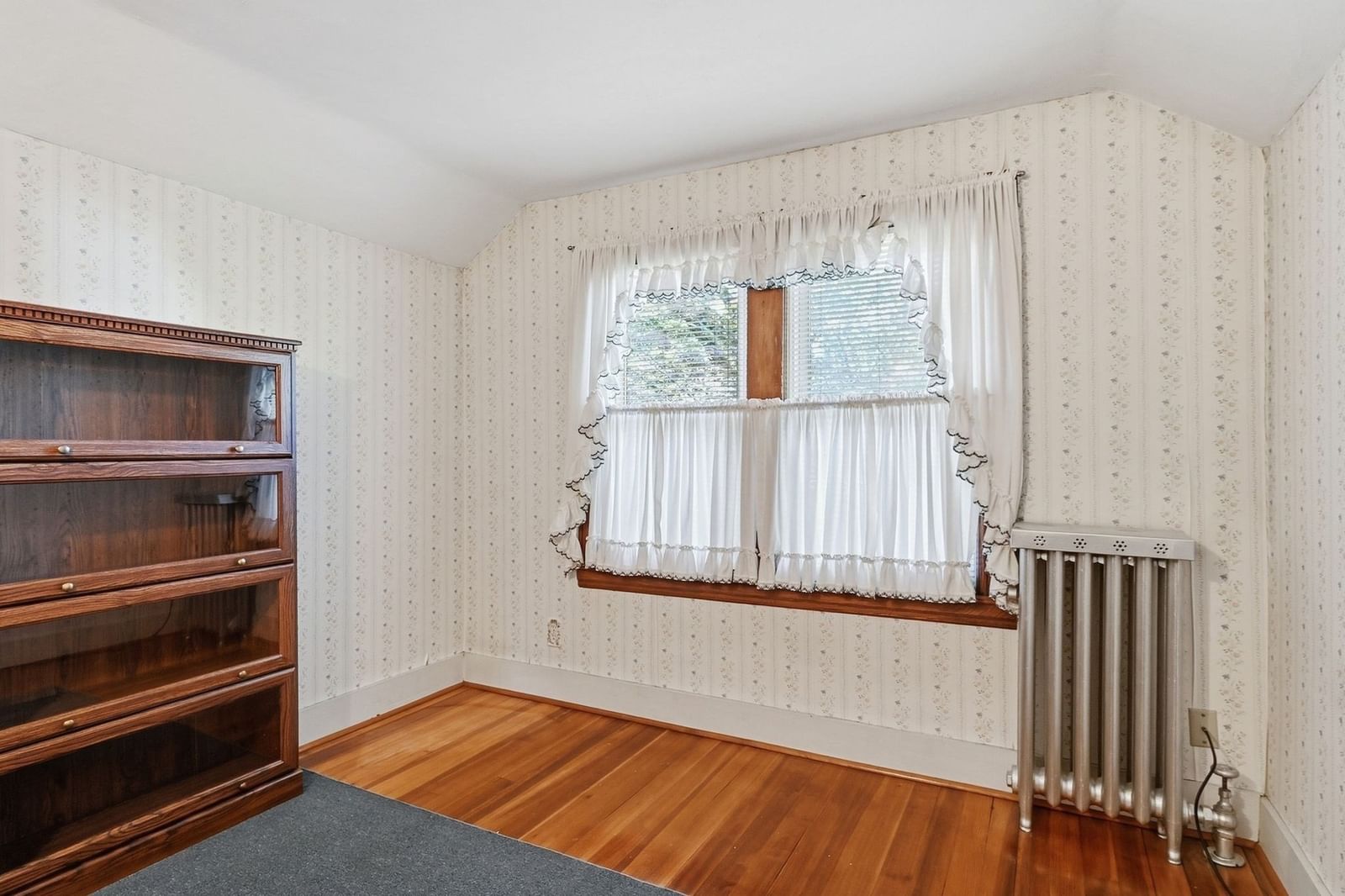 46 Rush St Springfield — Photo 29 of 40