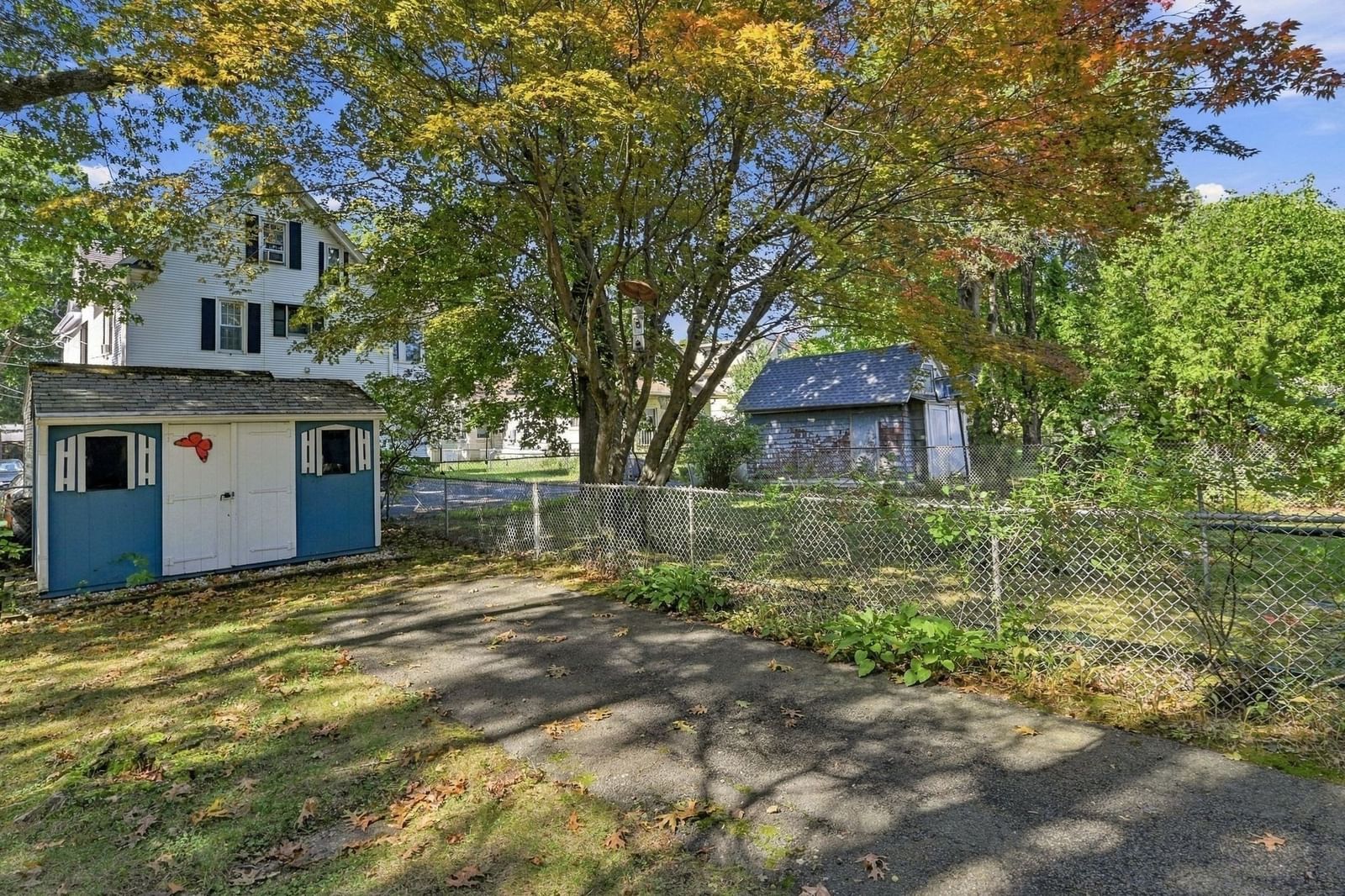 46 Rush St Springfield — Photo 4 of 40