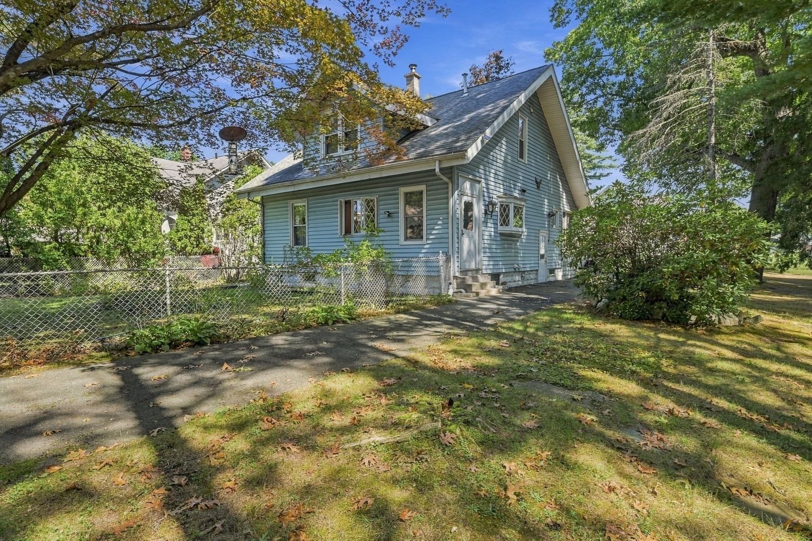 46 Rush St Springfield — Photo 9 of 40
