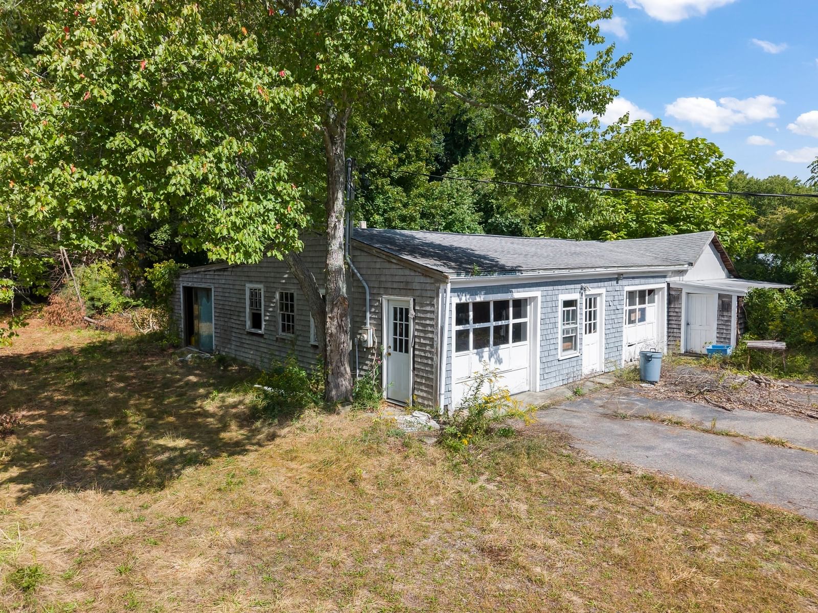 2576 Cranberry Hwy Wareham — Photo 4 of 41