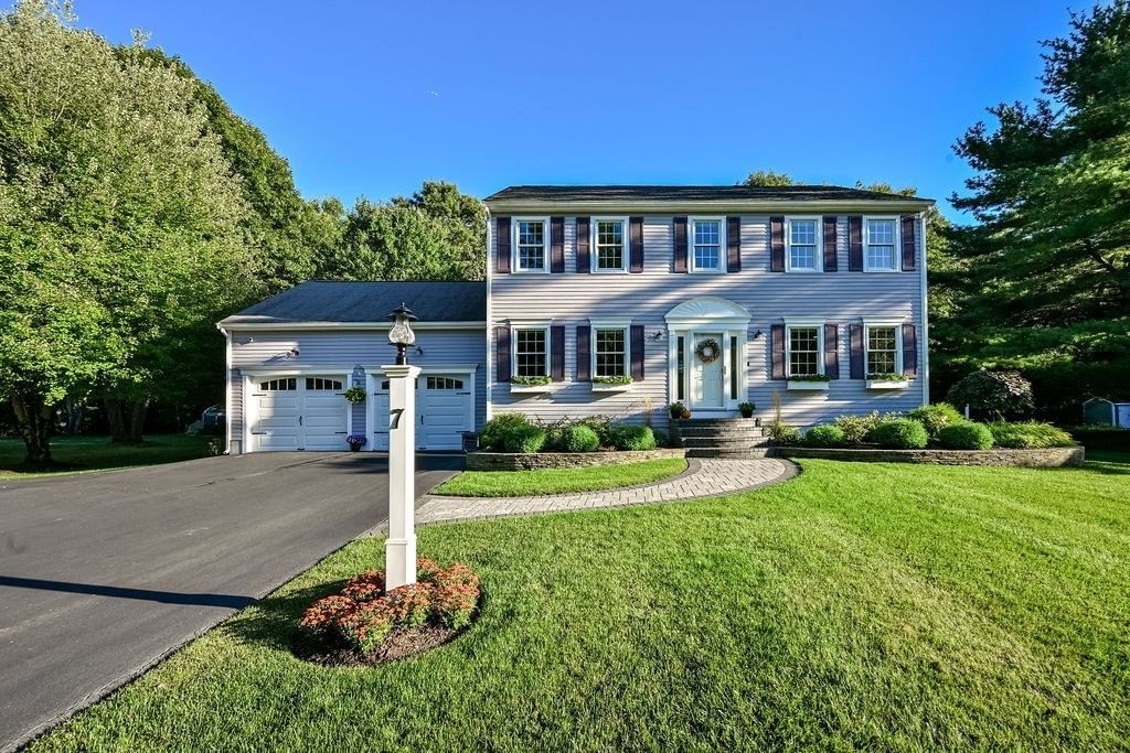 7 Southpark Ln Mansfield — Photo 1 of 42